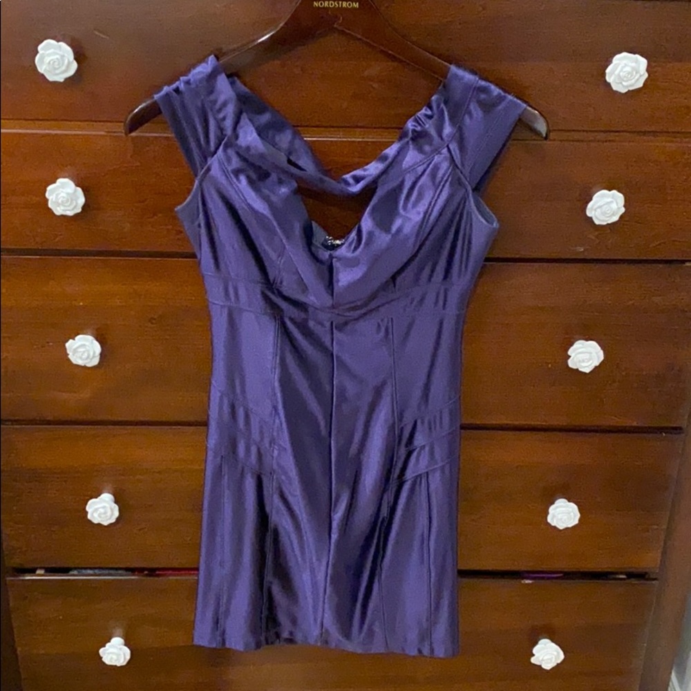 Guess keyhole mini dress like new!